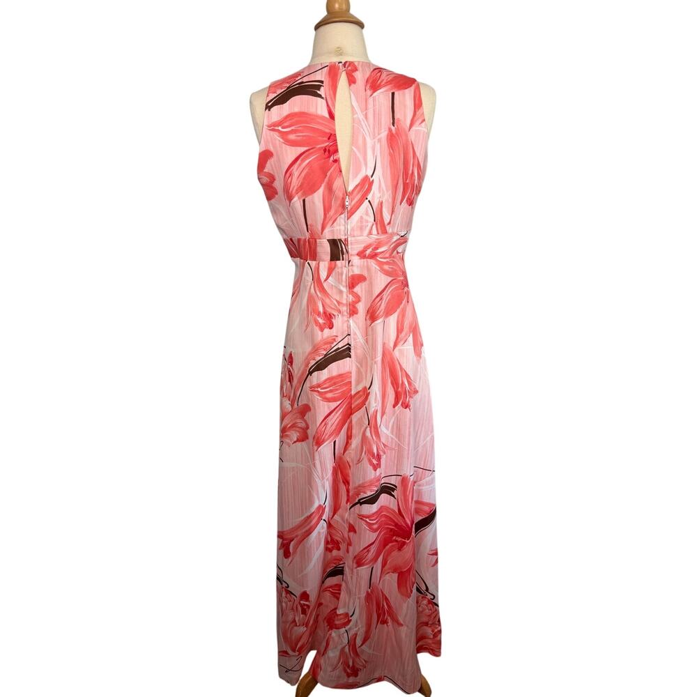 Sleeveless Pink Floral Midi Dress - Brand: - Picture 4 of 8